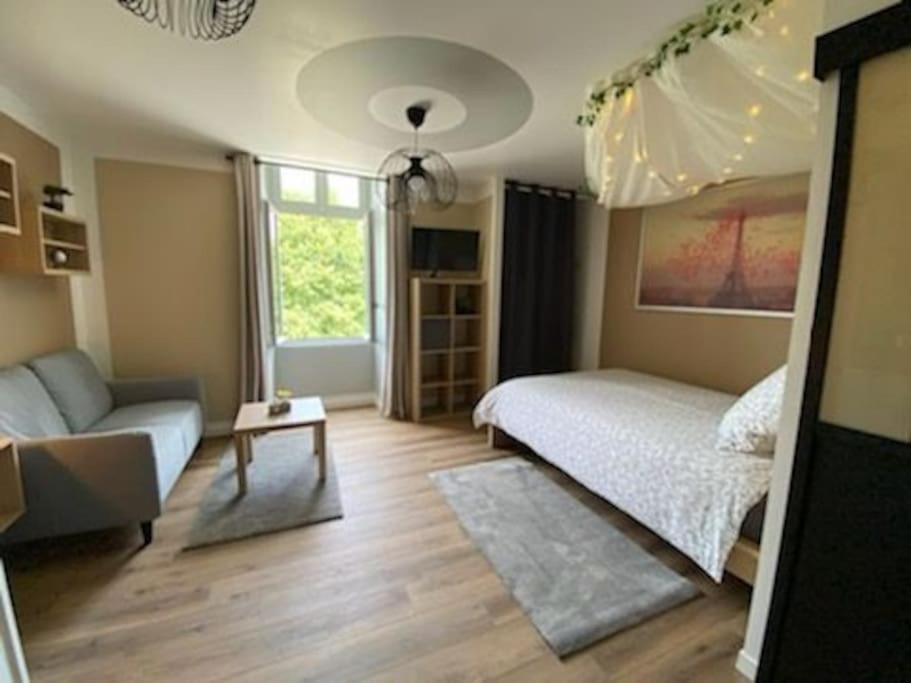 La Grelauderie 5 Apartman Saintes Kültér fotó